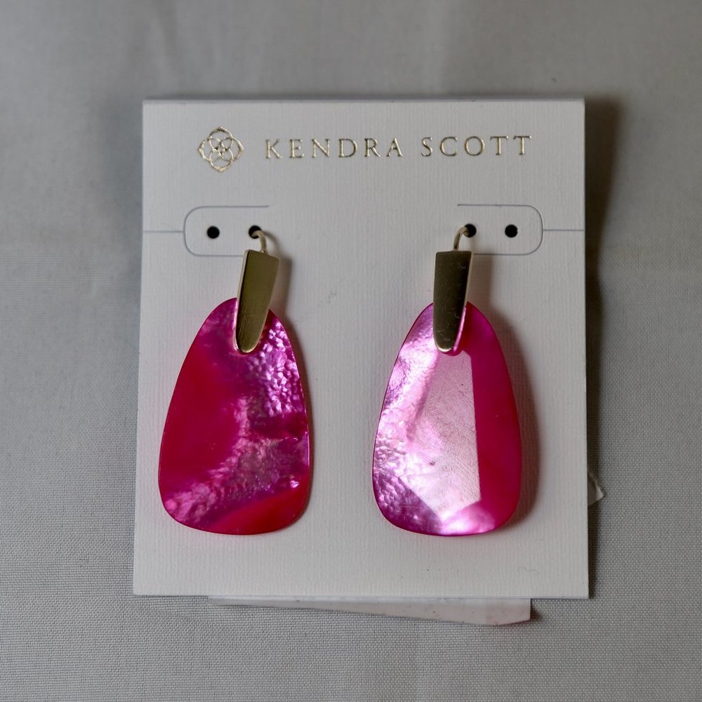 Kendra Scott Marty Gold Magenta Earrings NWT